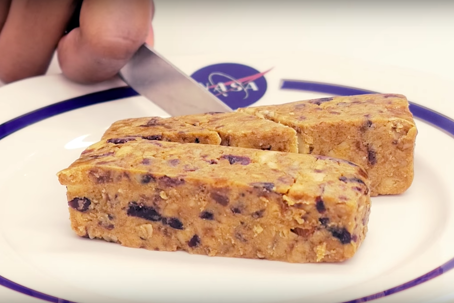 nasa-food-bars-orion-mission.png Så här kan en framtida måltid i rymden se ut.