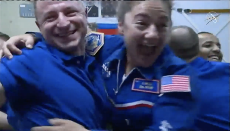 Jessica Meir framme på rymdstationen!