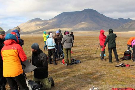 Res till Svalbard och undersök klimatförändringar
