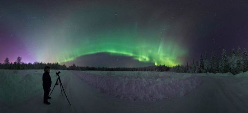 Förra veckans kraftiga norrsken, fotograferat från Östersund. 