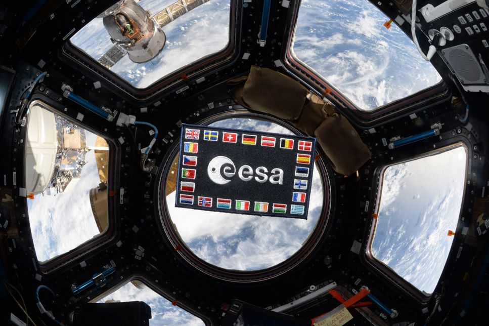 ESA emblem i rymden