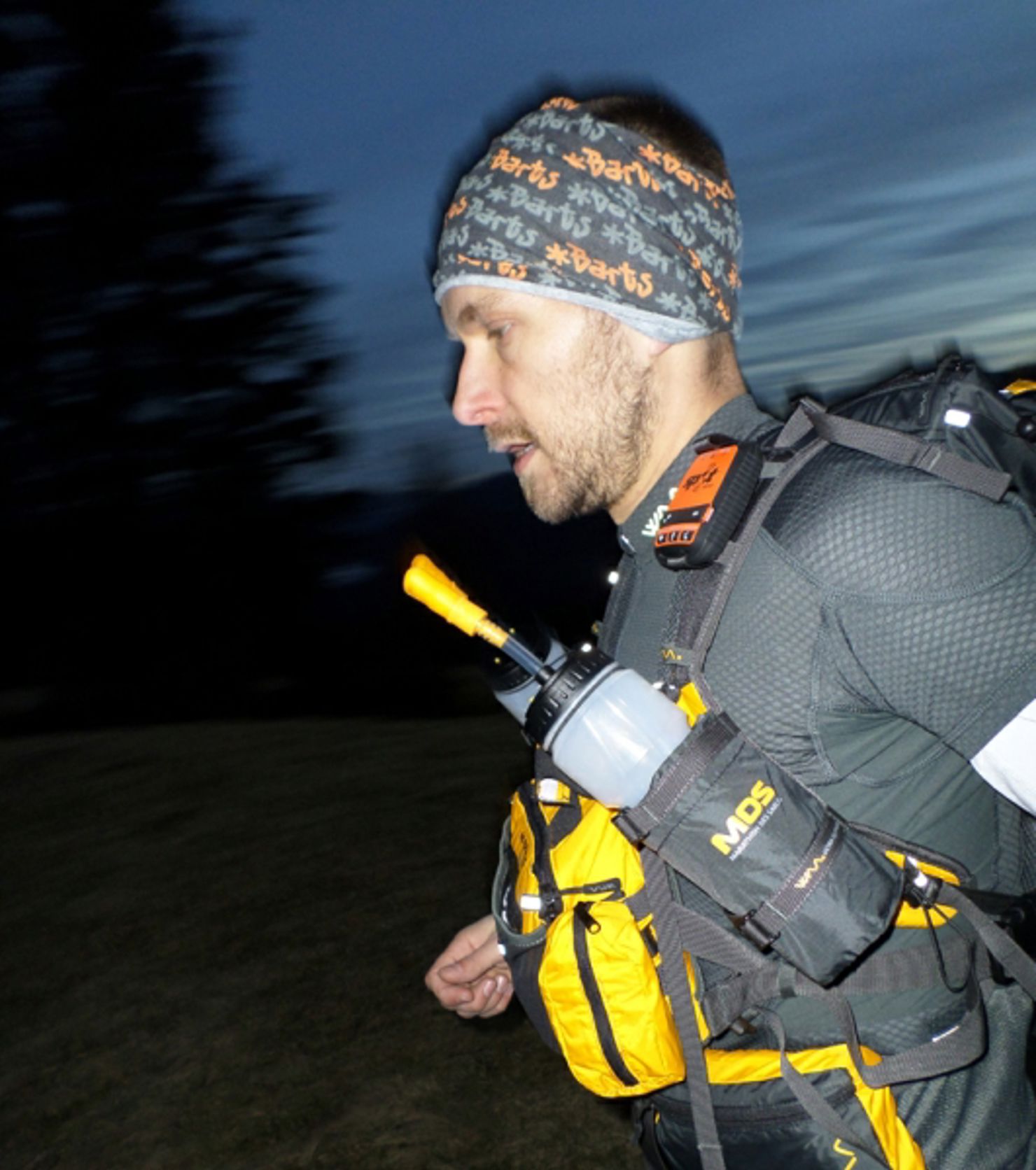 En liten GPS-sändare räddade 18 löpare i extremt ökenlopp