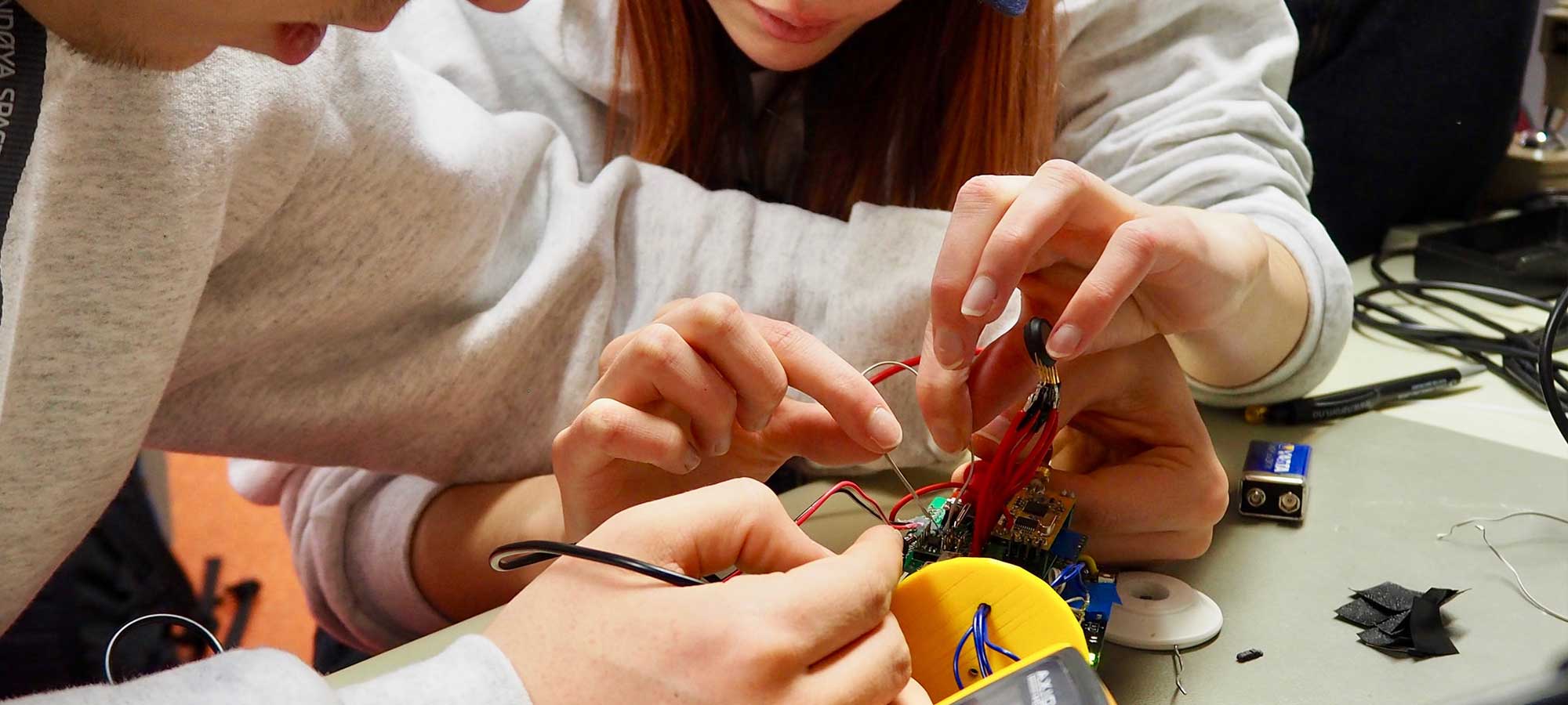 Från läskburk till satellit