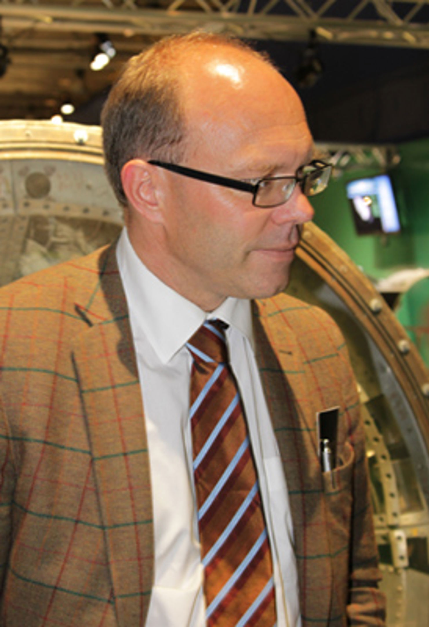 Folke Brundin i NASAs utställning på Tekniska museet.