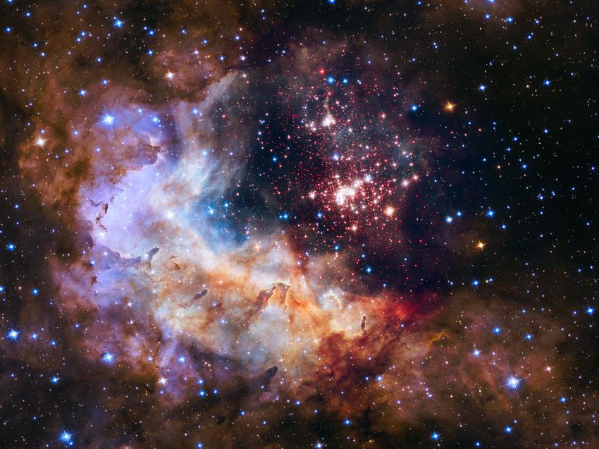 Hubbles officiella jubileumsbild visar det 2 miljoner år gamla stjärnklustret Westerlund 2
