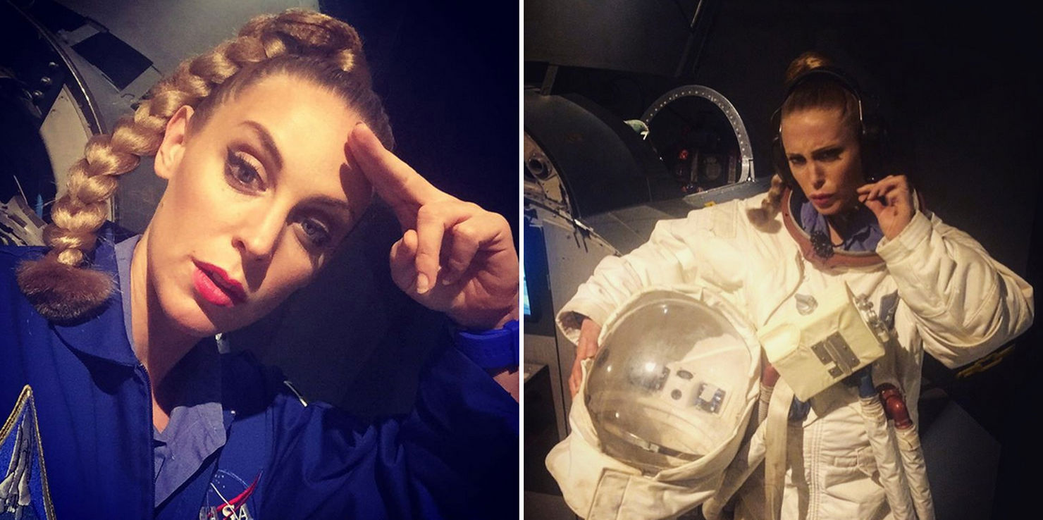 syster_sol-webb.jpg Isabel ”Syster Sol” Sandblom klär fin fint i rymdens mode under inspelningen av nya musikvideon med Kaliffa.