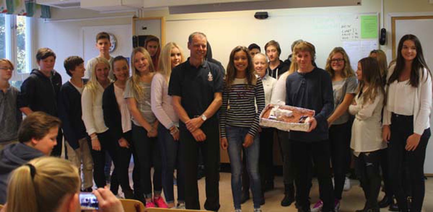 Christer Fuglesang på besök på Stigslunds skola i Gävle