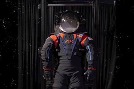 Ny rymddräkt.jpg Rymddräkt