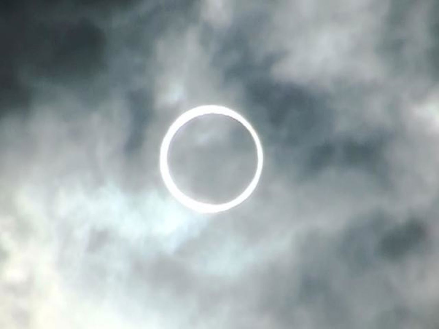 Dagen bild: En ringformig solförmörkelse