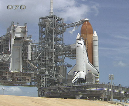 endeavour090712_1.jpg