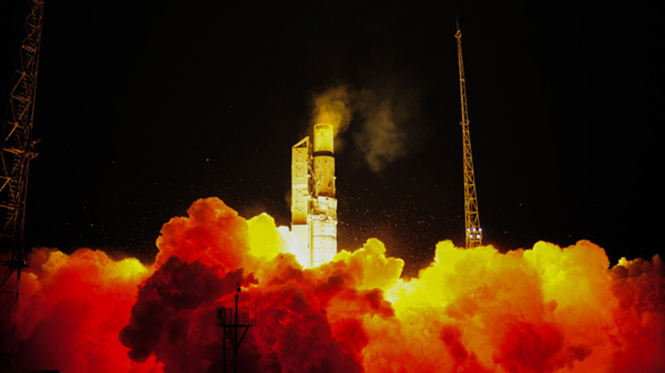 Miljösatelliten Sentinel-3 gjorde en perfekt lift off från en rymdbas i Ryssland på tisdagskvällen.