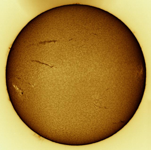 Solen fotad genom ha-filter 30 juli 2010