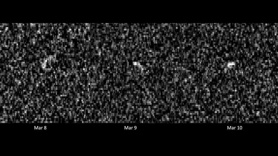 Asteroid i teleskop