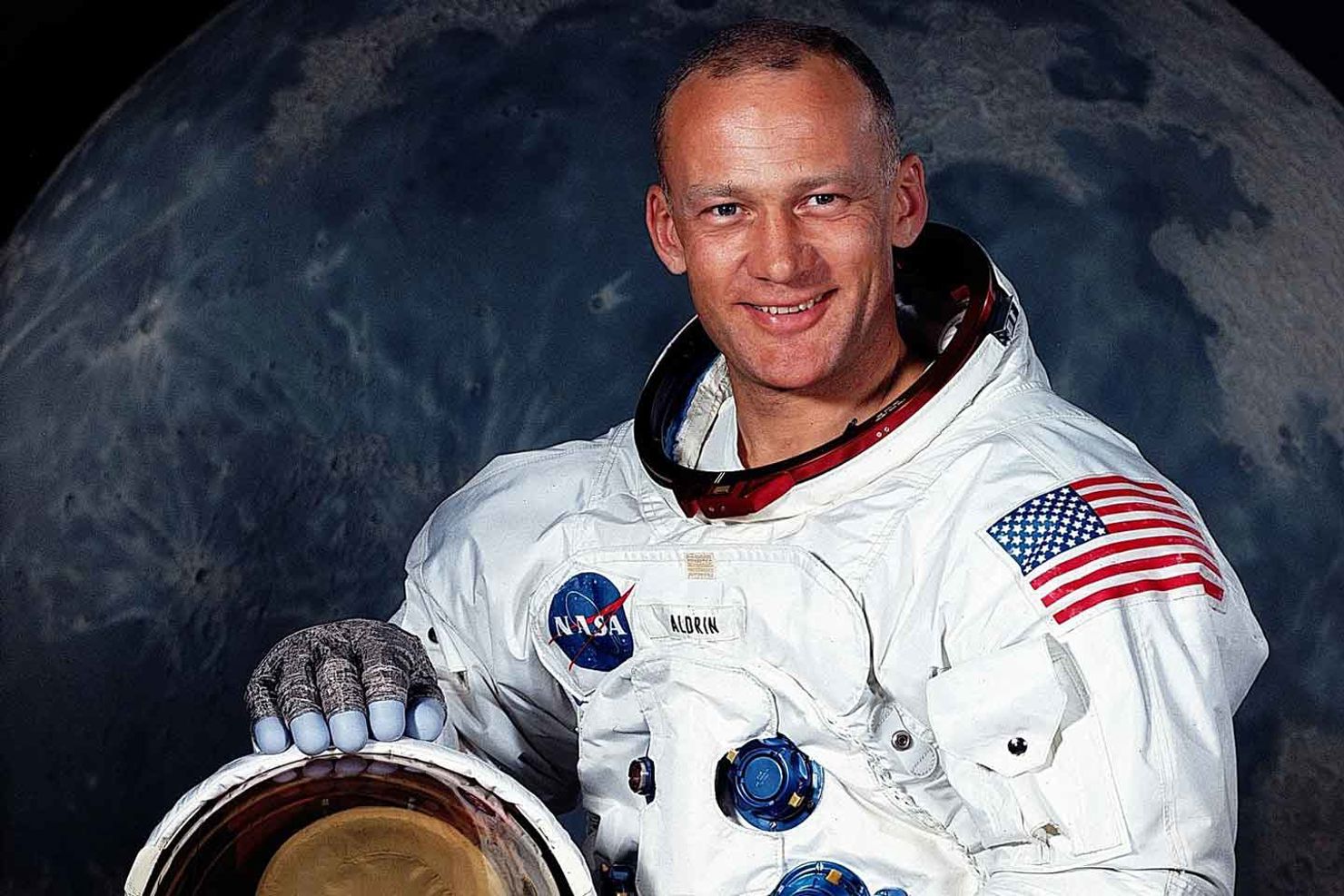 Buzz_Aldrin_nasa_blogg.jpg Andre mannen på månen… Buzz Aldrin