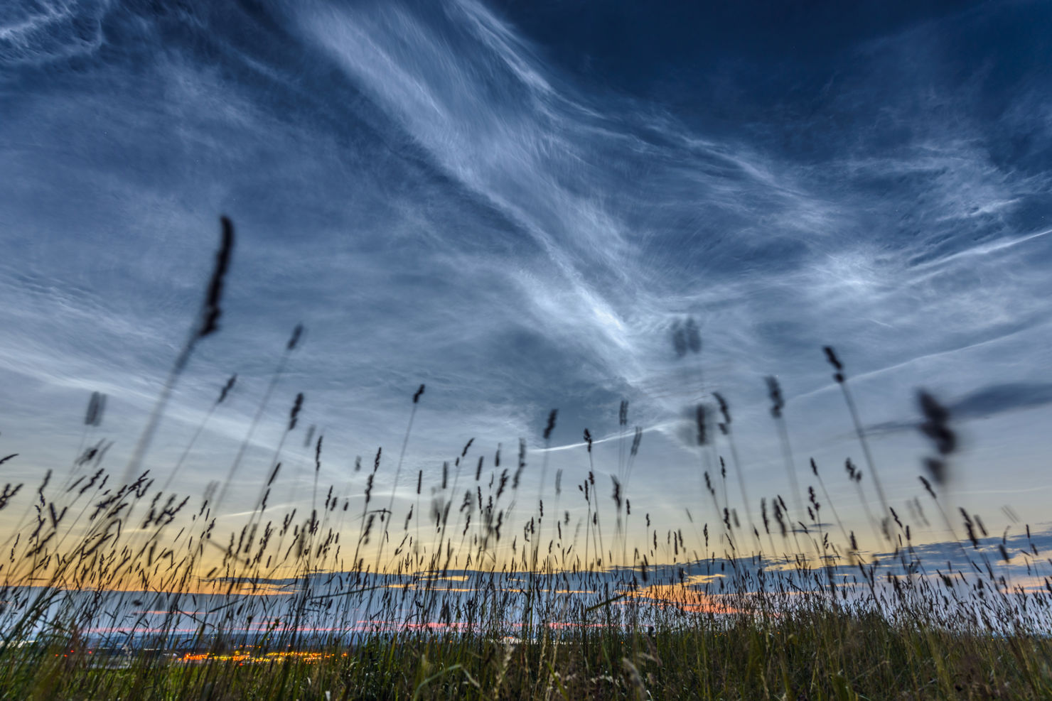 GS_20140728_NLC_7665_v2.jpg Den ljusa sommarhimlen