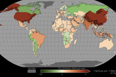 1-net-emissions-cropped.jpg Bild över världens koldioxidutsläpp och upptag mellan 2015 och 2020.