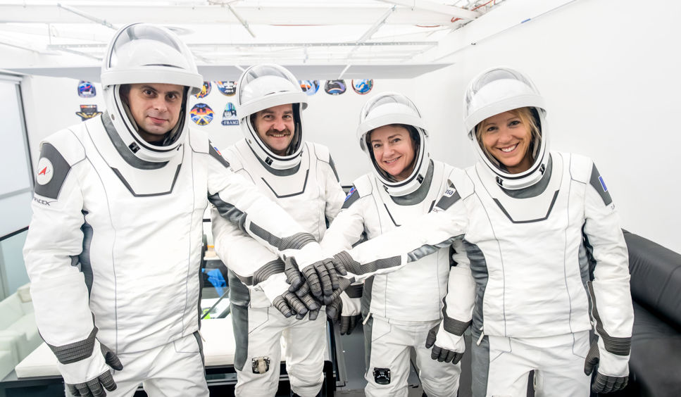 This_is_Crew-12.jpg Från vänster: Ryska kosmonauten Andrej Fedajev, NASA-astronauterna Jack Hathaway och Jessica Meir samt ESA-astronauten Sophie Adenot från Frankrike.