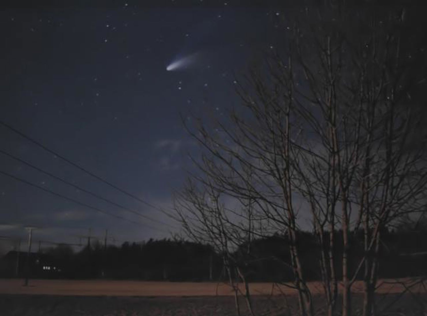 Yvonne Garblad har lyckats fånga en komet på bild.