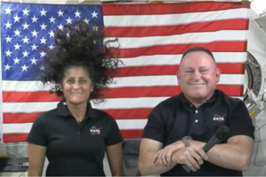 Suni och Butch.PNG Suni Williams och Butch Wilmore