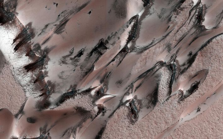 Frostiga sanddynor på Mars