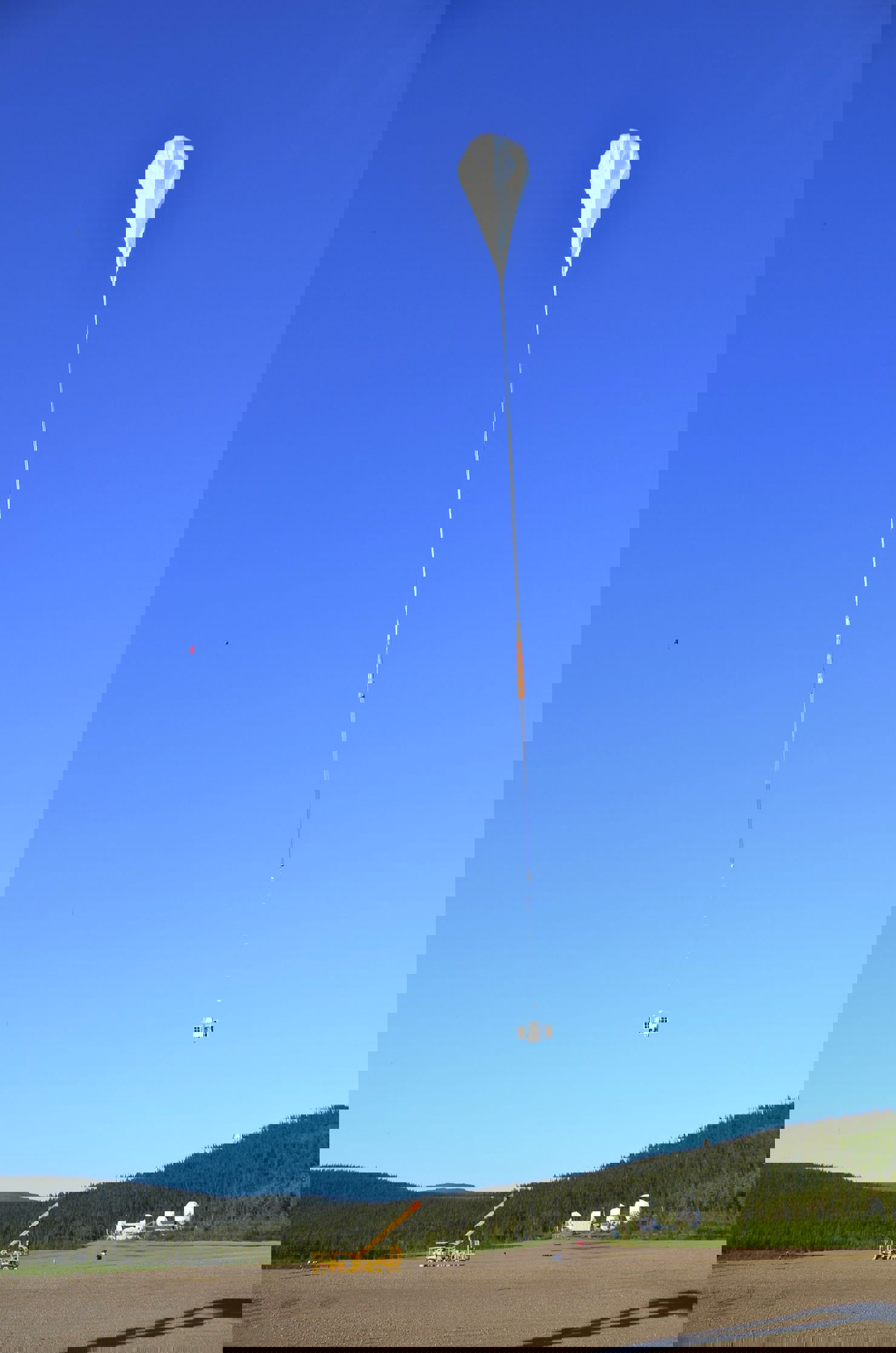 Här lyfter PoGO+ från Esrange i Kiruna.