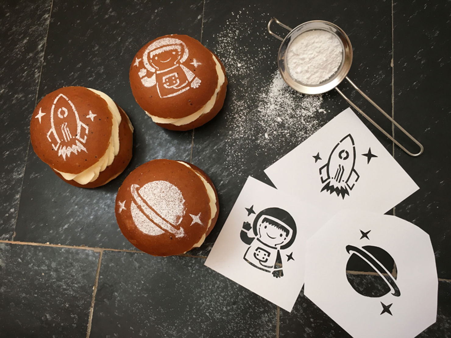 img_1986-2.jpg Tre sorters rymdsemlor.