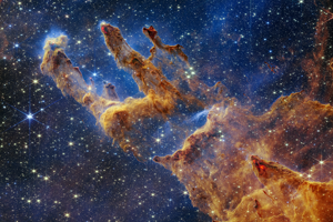 Pillars of creation liggande.png Pillars of creation