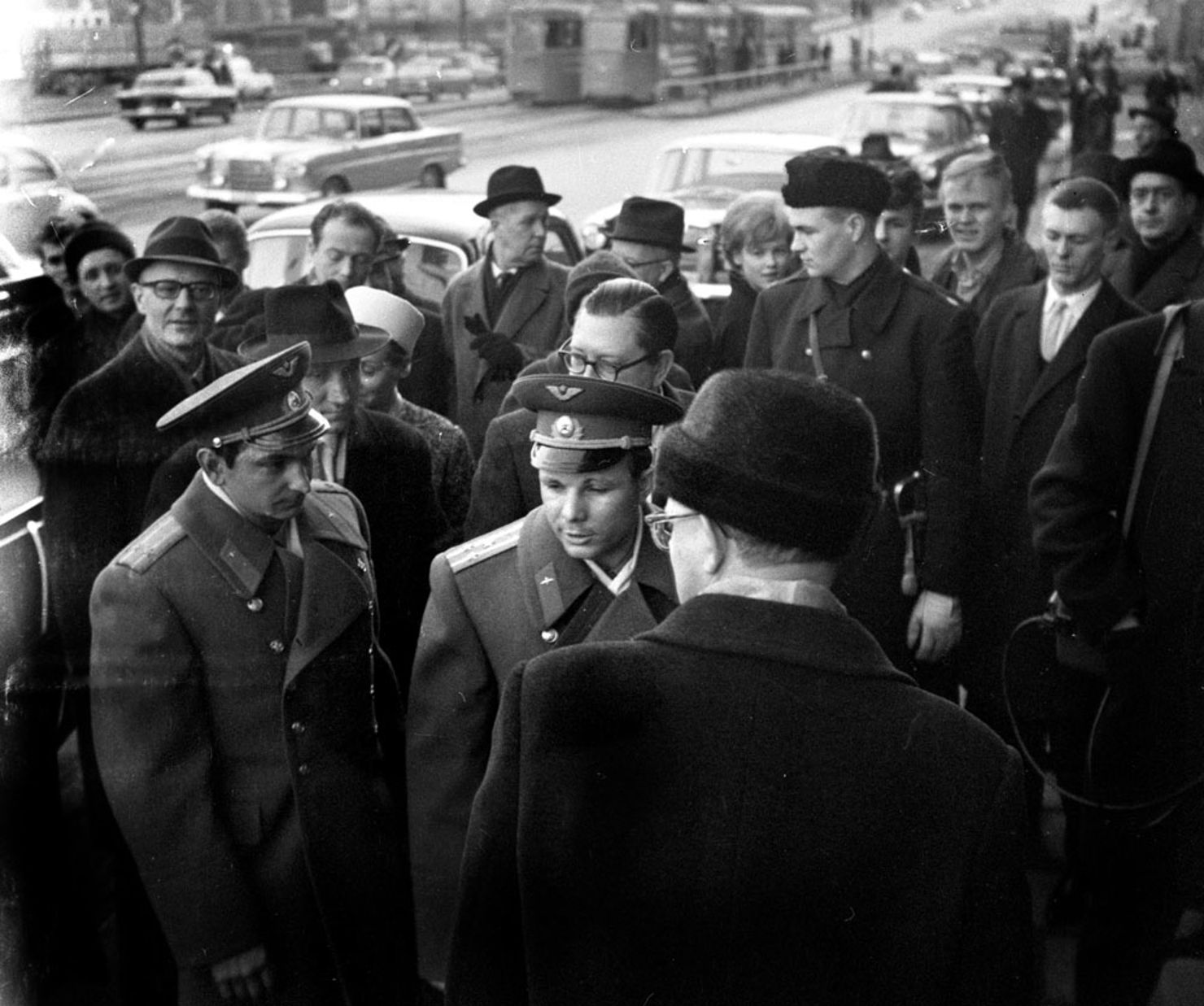 Den sovjetiske kosmonauten Jurij Gagarin på besök i Stockholm år 1964.