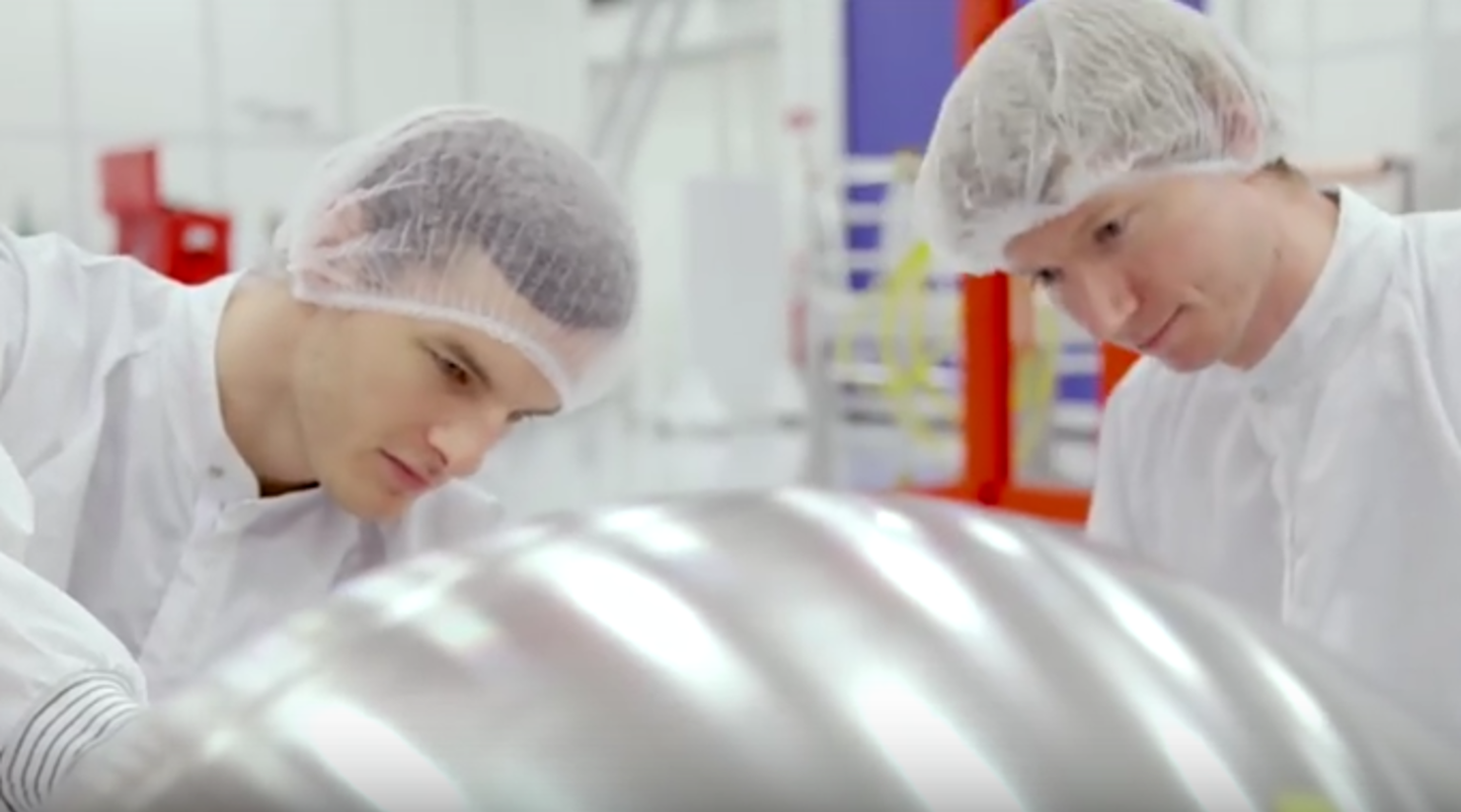 OHB Sweden har byggt flera svenska satelliter. Se en film från Rymdkanalens besök i Sveriges nyaste rymdfabrik.