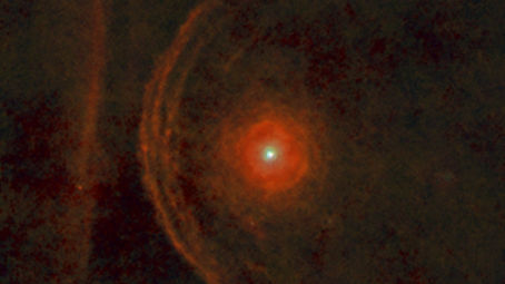 Stjärnan Betelgeuse lyser med full ljusstyrka igen