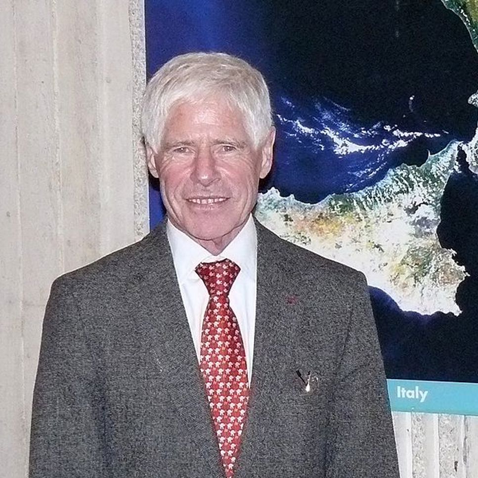 Prof Roger-Maurice Bonnet