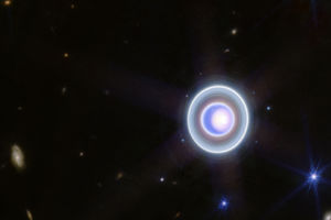 Uranus_james webb.jpg Uranus