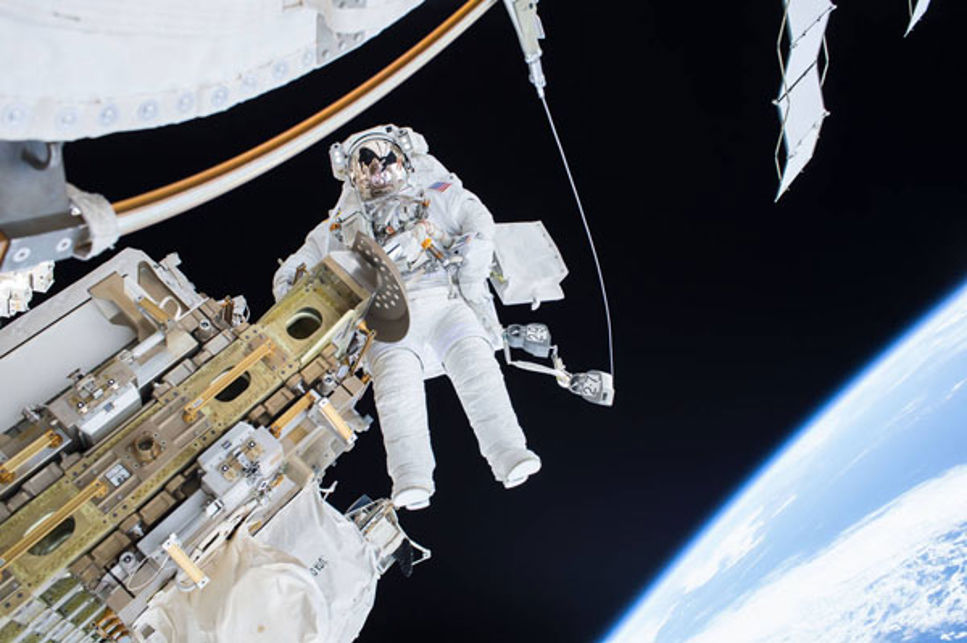 På rymdstationen ISS pågår just nu forskning om hur blodkärlen påverkas av tyngdlöshet. 