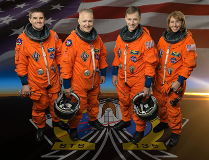 Besättningen på STS 135