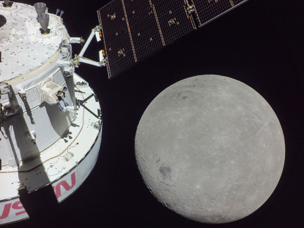 Artemis 1 och månen