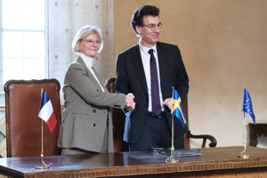 Sverige och Frankrike tecknar fördjupat rymdsamarbete