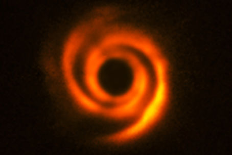 Protoplanetary_disk_of_HD_135344B_(eso1640d).jpg Protoplanetär skiva